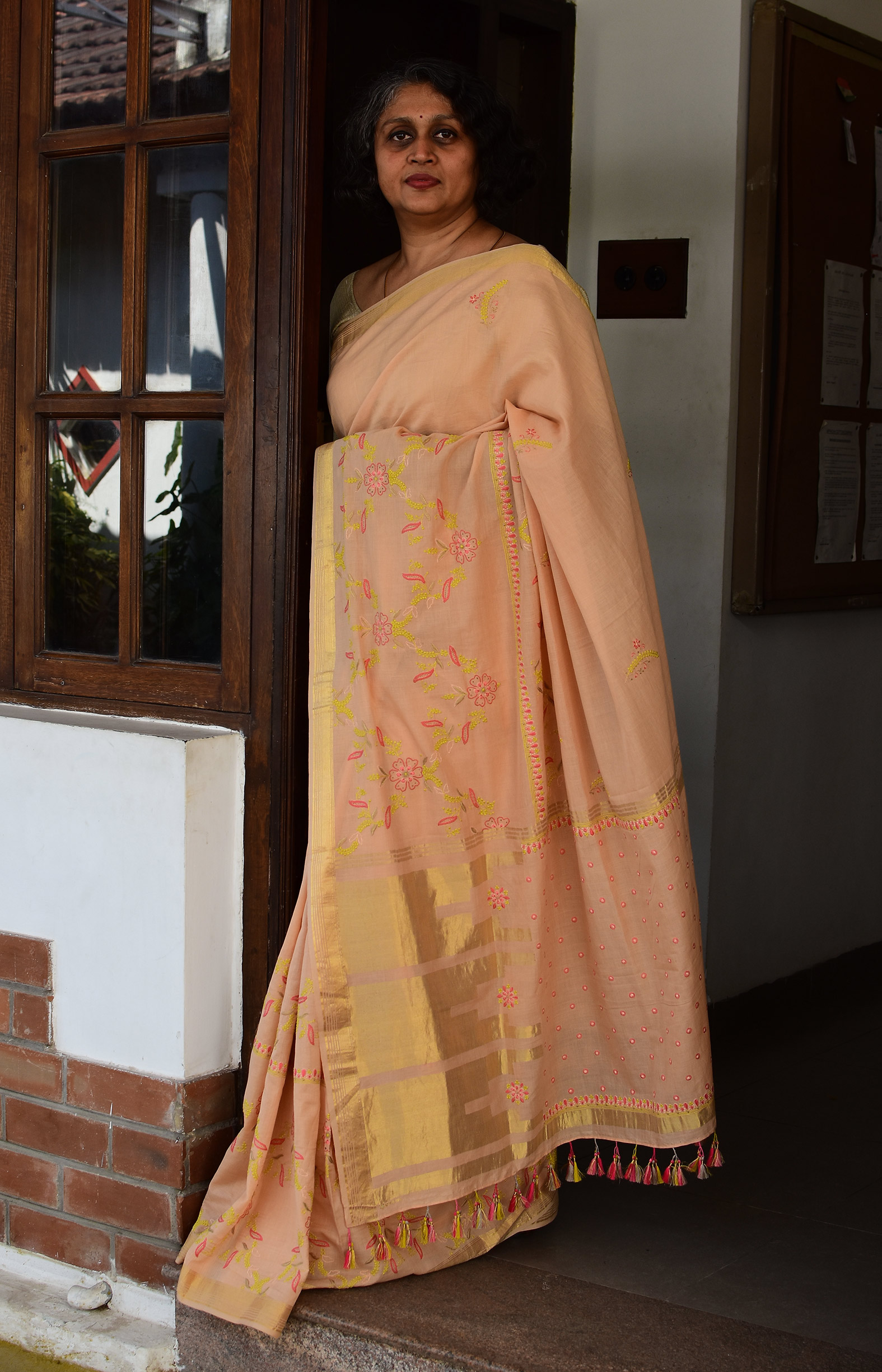 Orangish Pink, Handwoven Organic Cotton, Plain Weave , Hand Embroidery, Occasion Wear, Jari, Chikankari Saree
